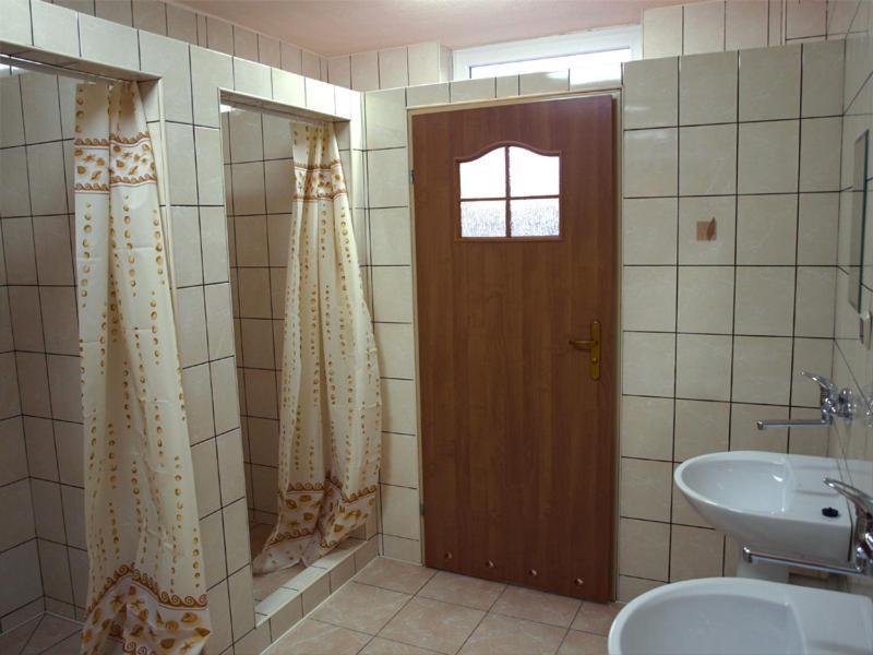 Hostel Hutnik Ostrowiec Swietokrzyski Luaran gambar
